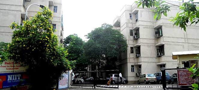 Sterling Apartments Charmwood Village, Faridabad